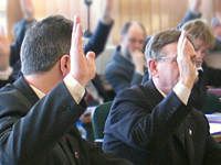 radny głosować ręka