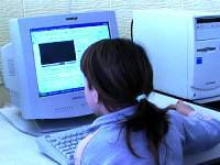 ferie półkolonia top internet dziewczynka komputer