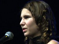 dziewczyna mikrofon