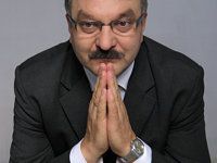 Cezary Przybylski