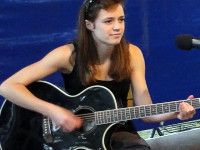 wokalistka gitarzystka