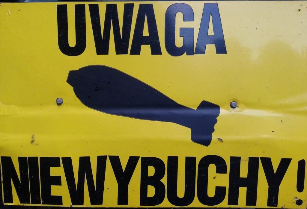 znak uwaga niewybuch