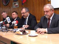 powiat zarząd stasik przybylski chwojnicki kwaśniewski