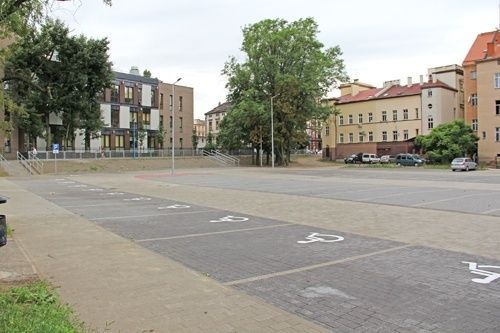 parking legnica