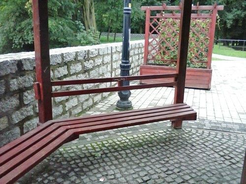 Bench