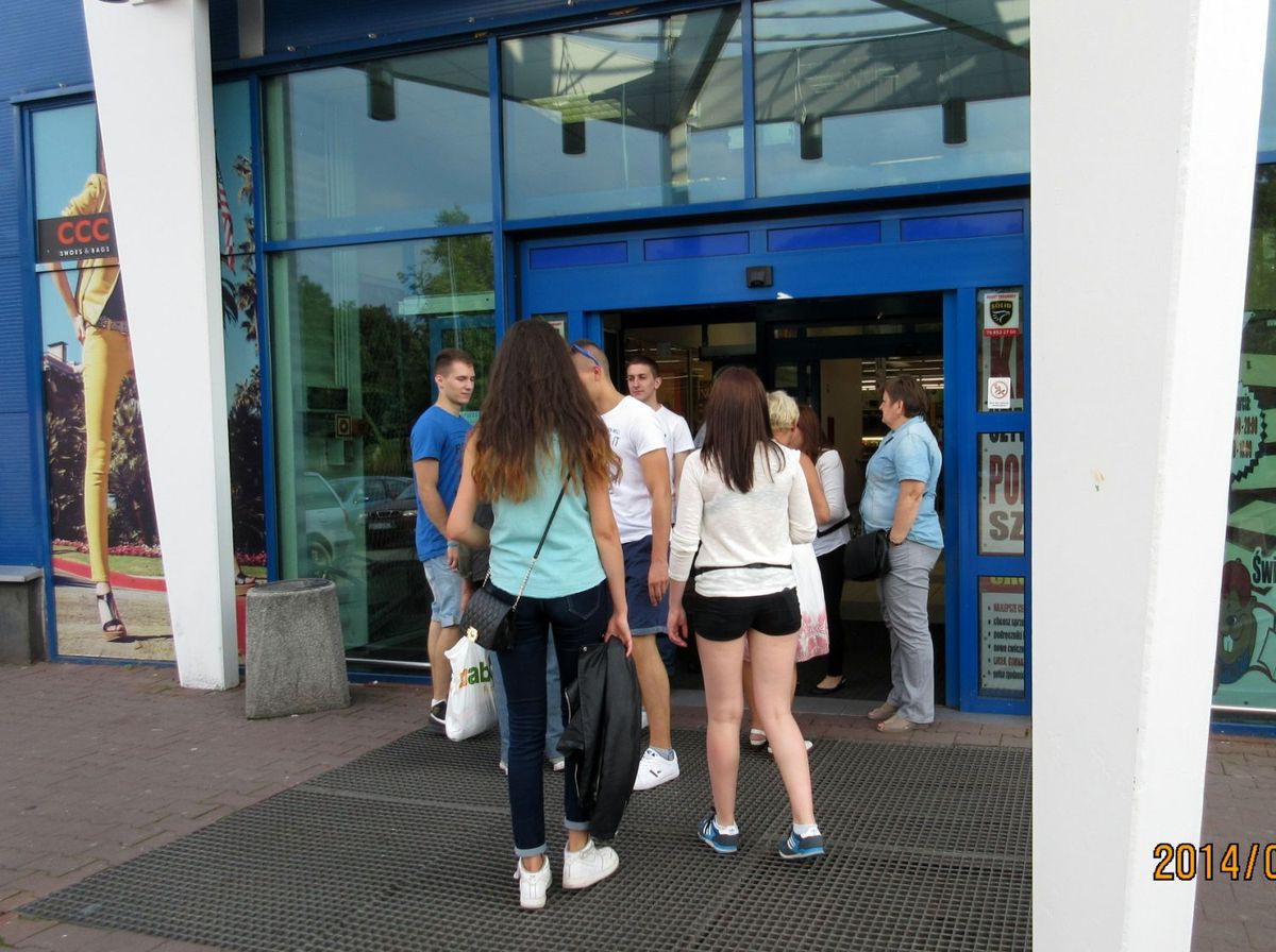 carrefour wejście
