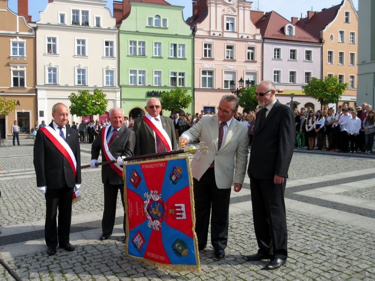 sztandar gwóźdź fundator