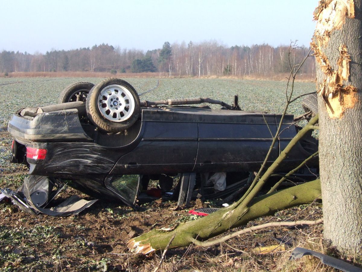 bmw dachowanie łaziska