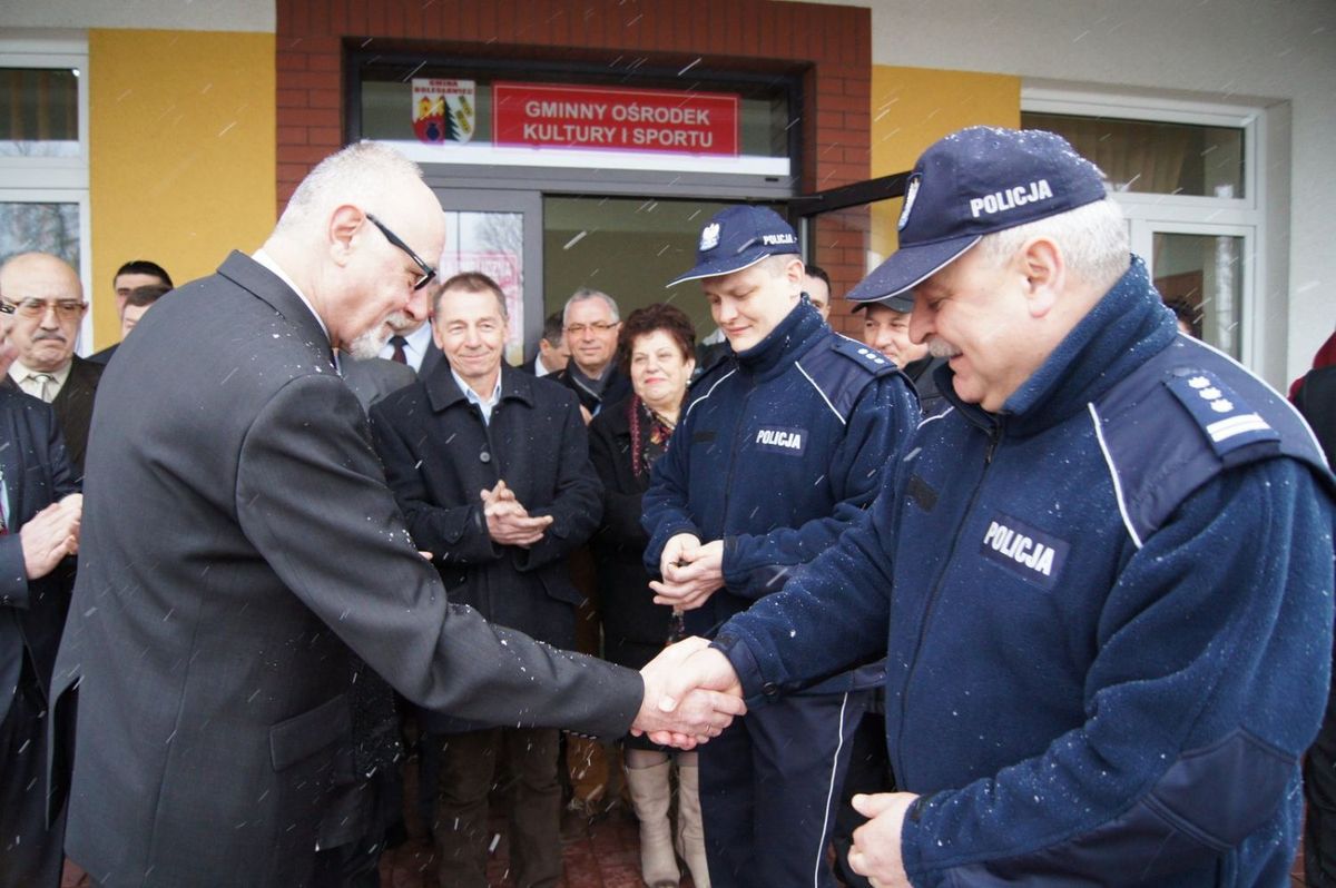 wójt Andrzej Dutkowski auto policja