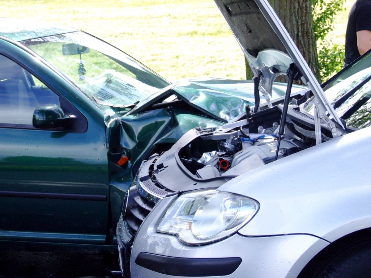 zderzenie kolizja warta bolesławiecka volkswagen