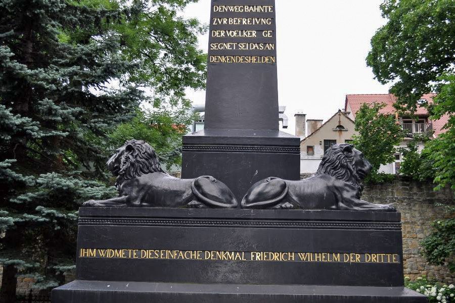 obelisk