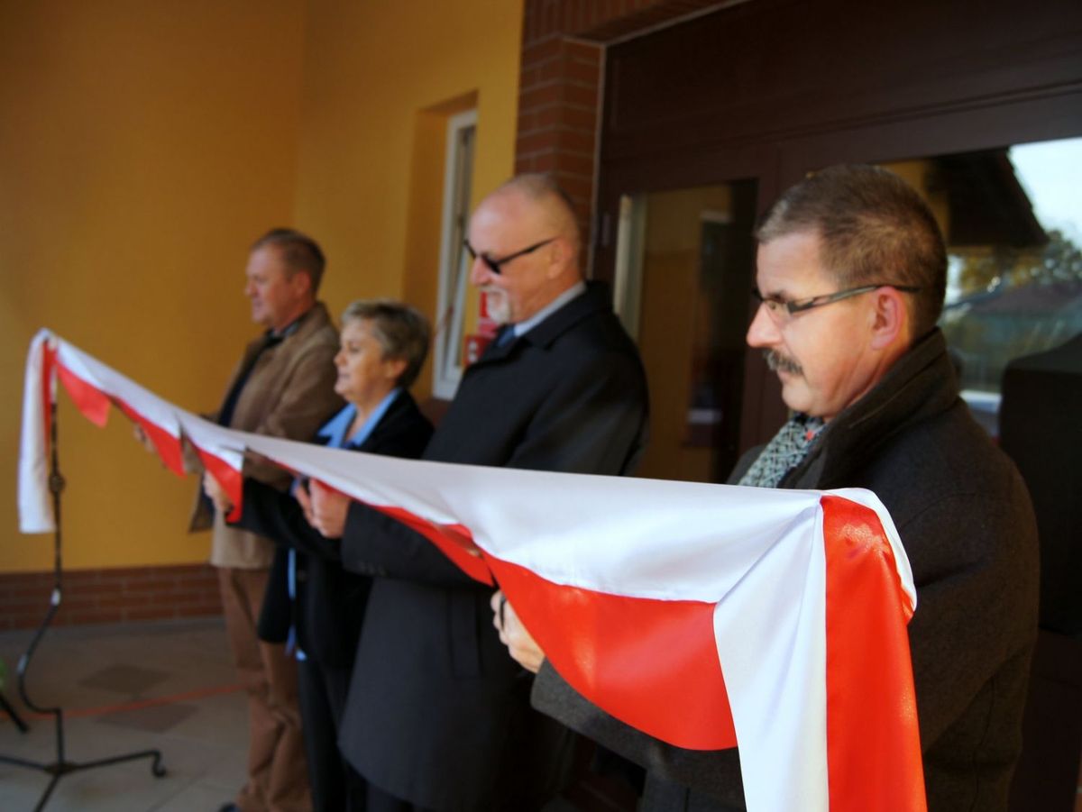 dom ludowy nowa