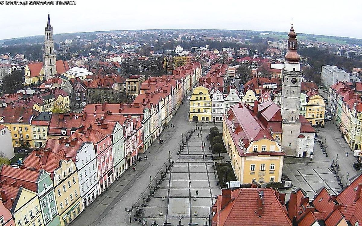 rynek ratusz bolesławiec