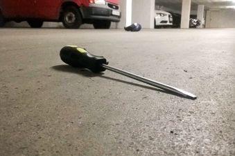 Śrubokręt