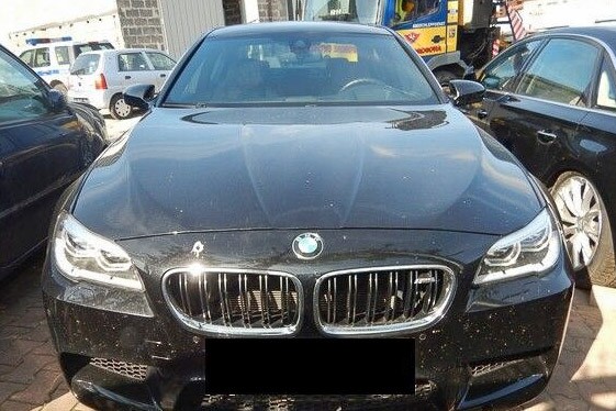 автомобіль