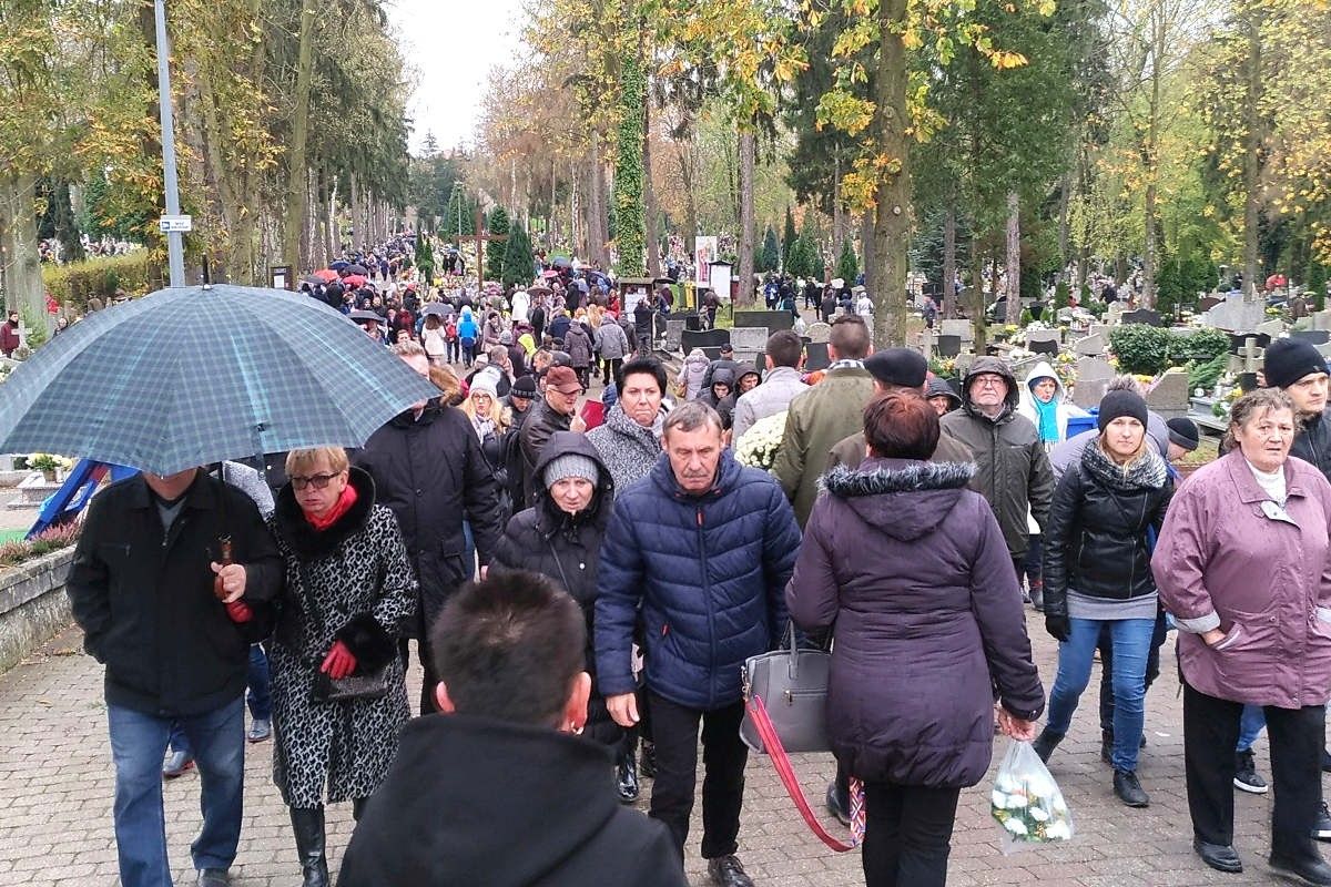 cmentarz  wszystkich świętych