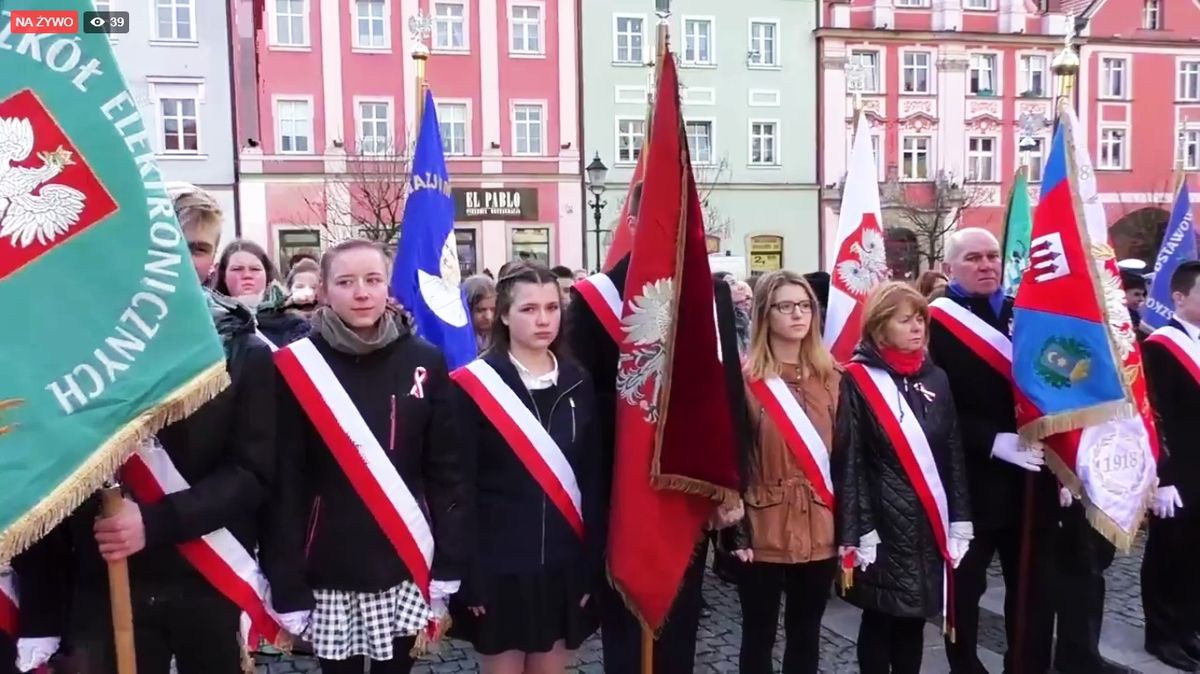 flaga  święto niepodległości