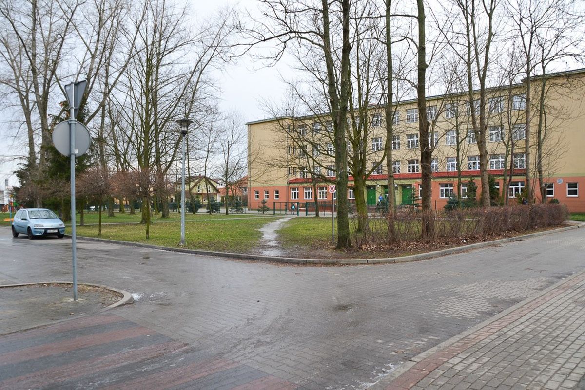 ul. dolne młyny