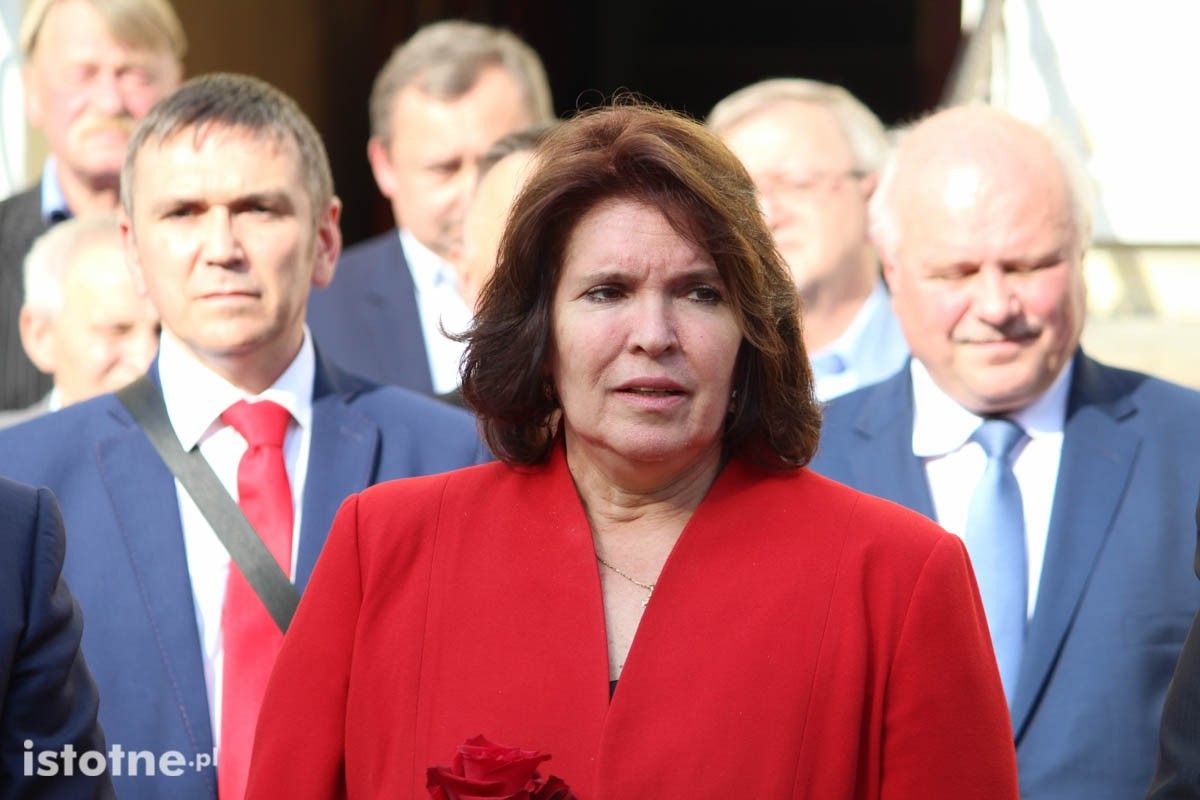 małgorzata szmajdzińska