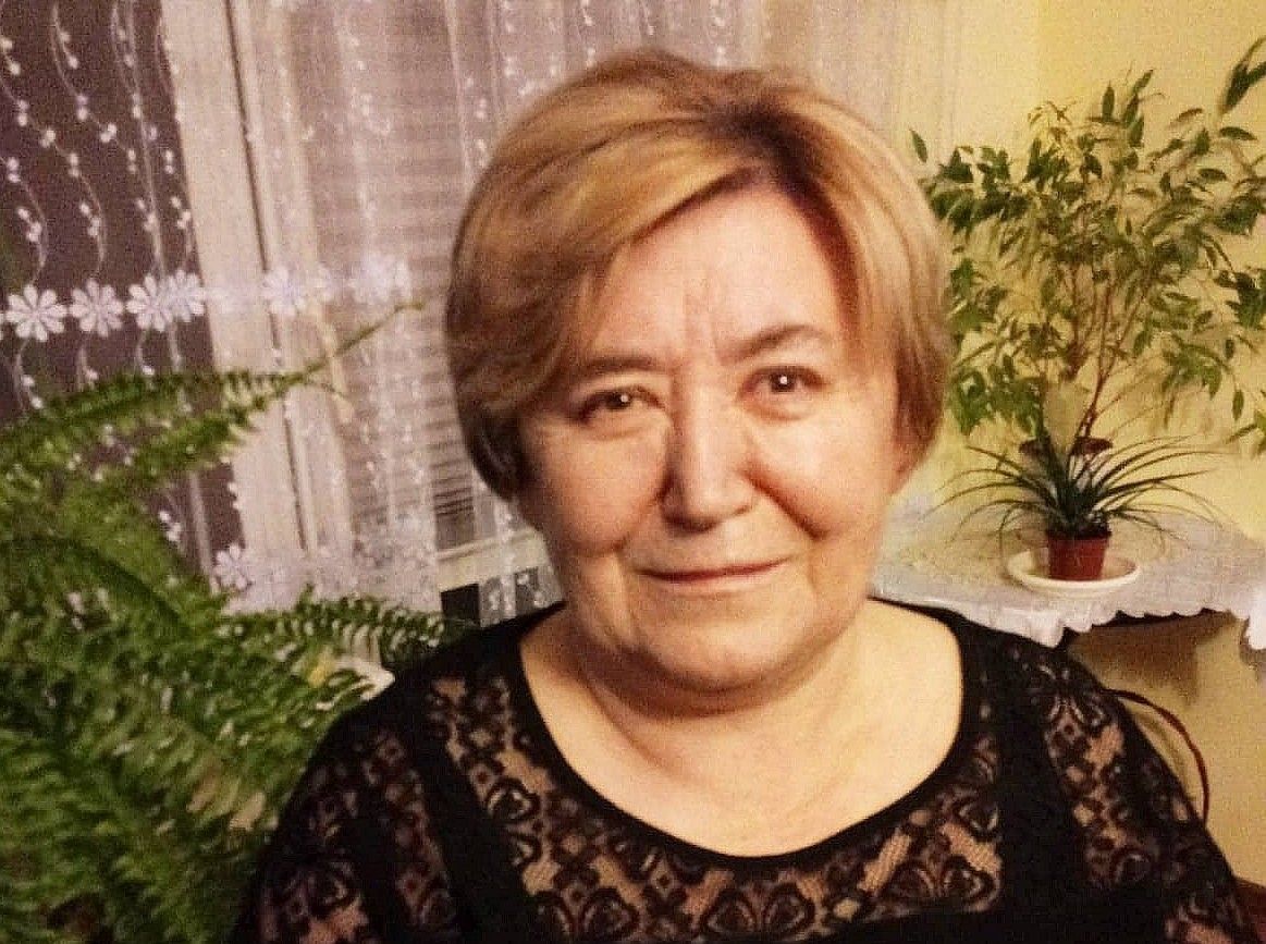 maria surowicz avon