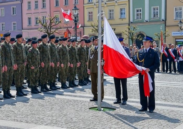 flaga dzień flagi rynek