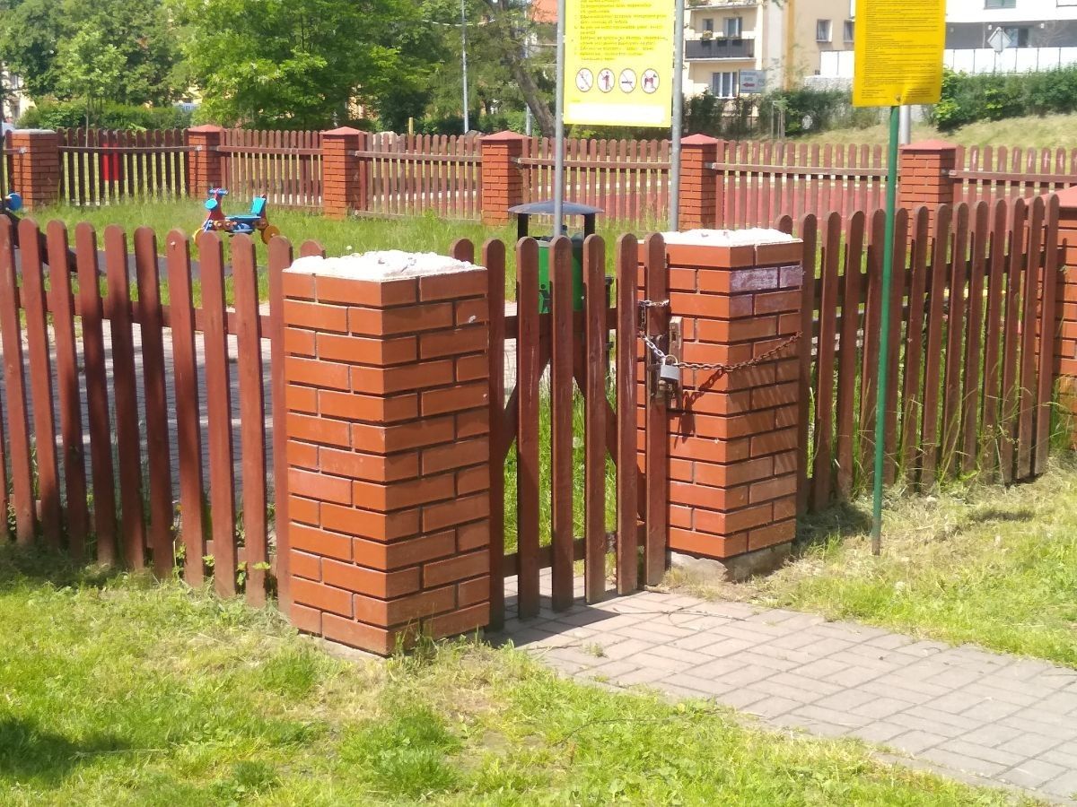 plac zabaw kłódka