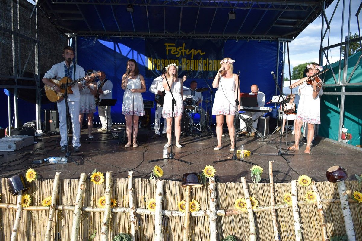 scena ludzie