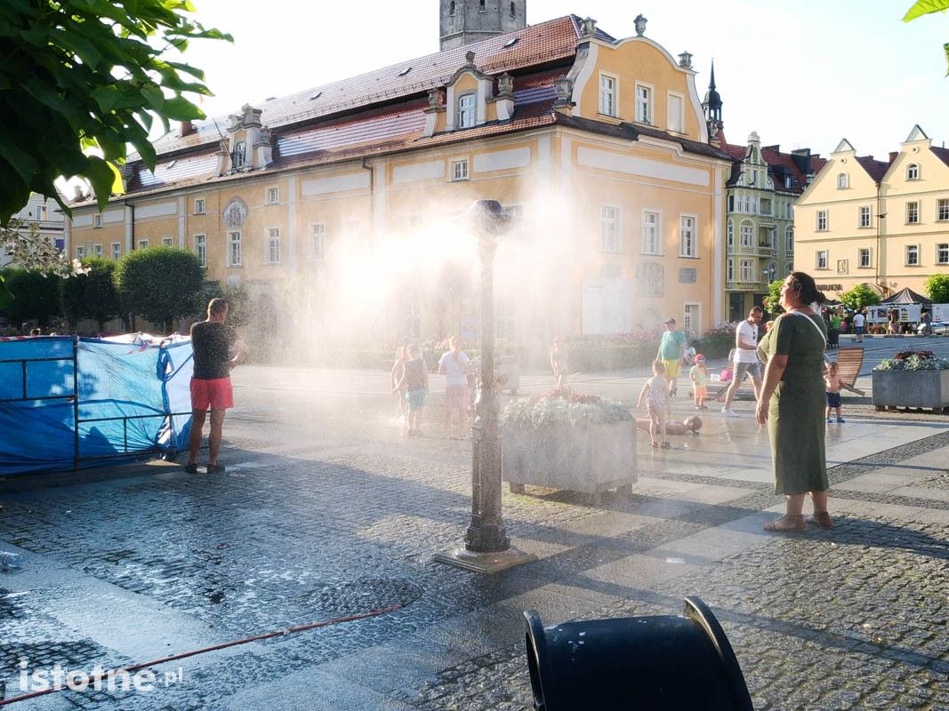 upał rynek latarnia