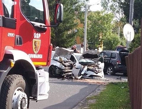 auto gromadka kolizja