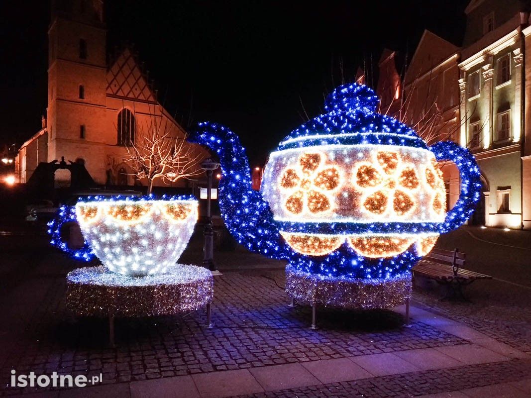 filiżanka imbryk rynek święta
