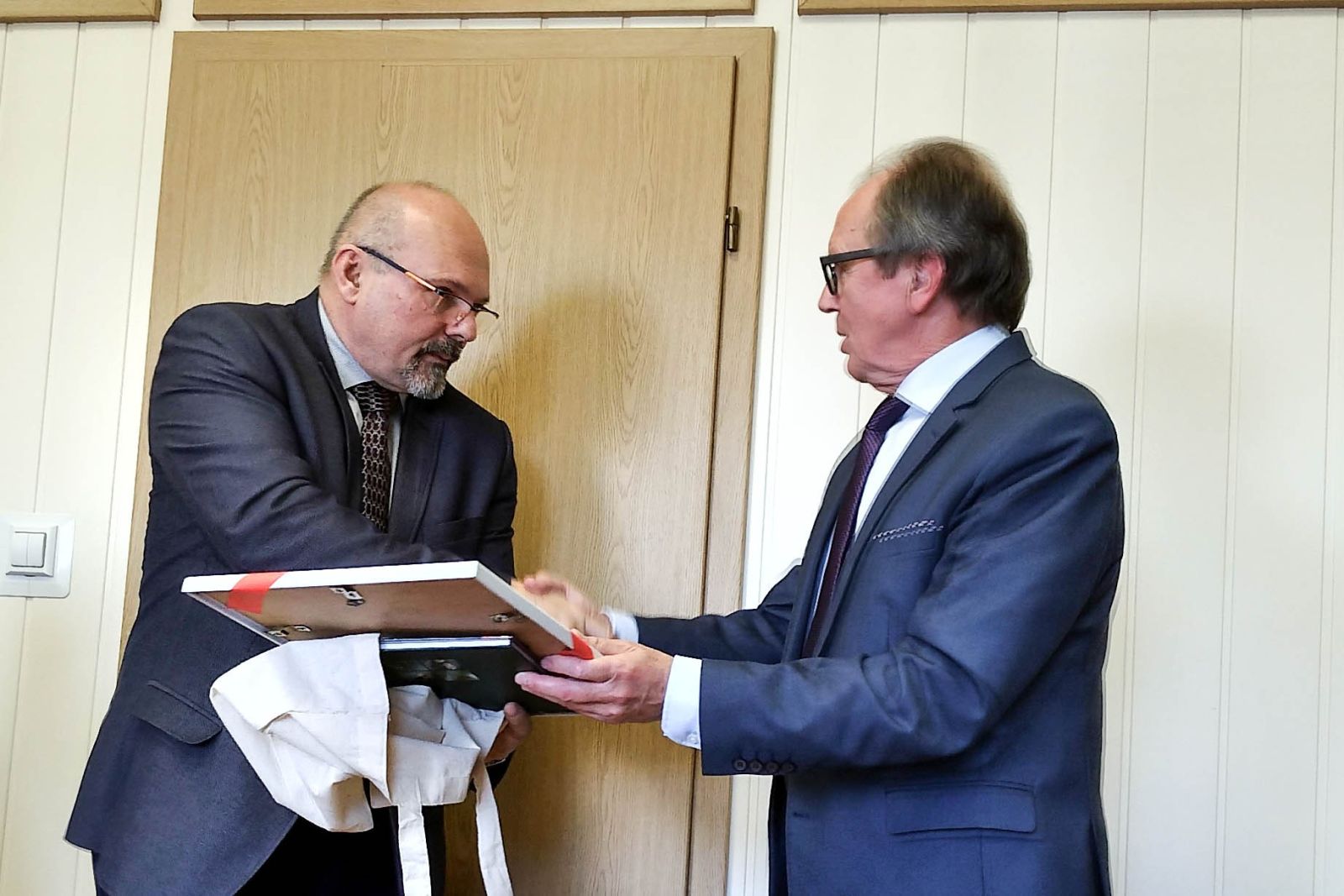 artur zych józef król