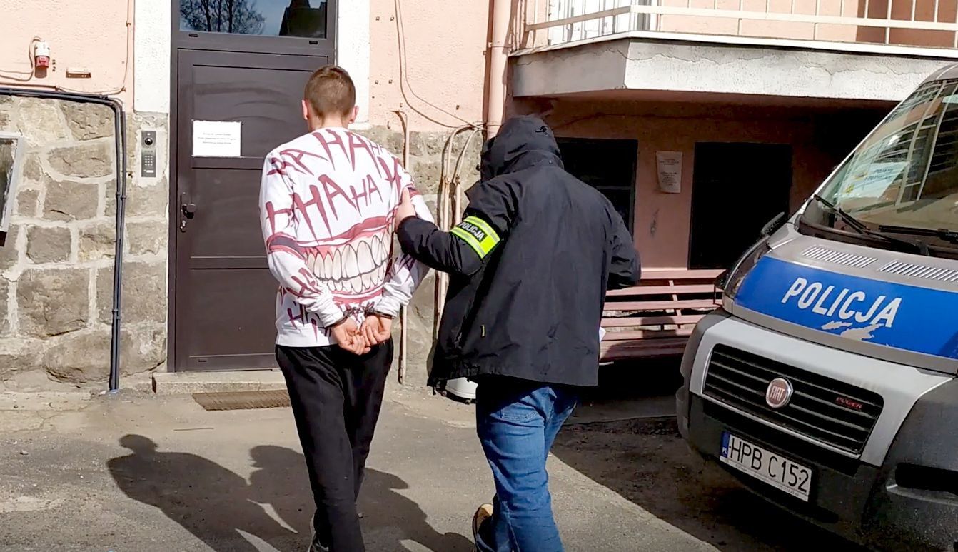 policja złodziej lwówek