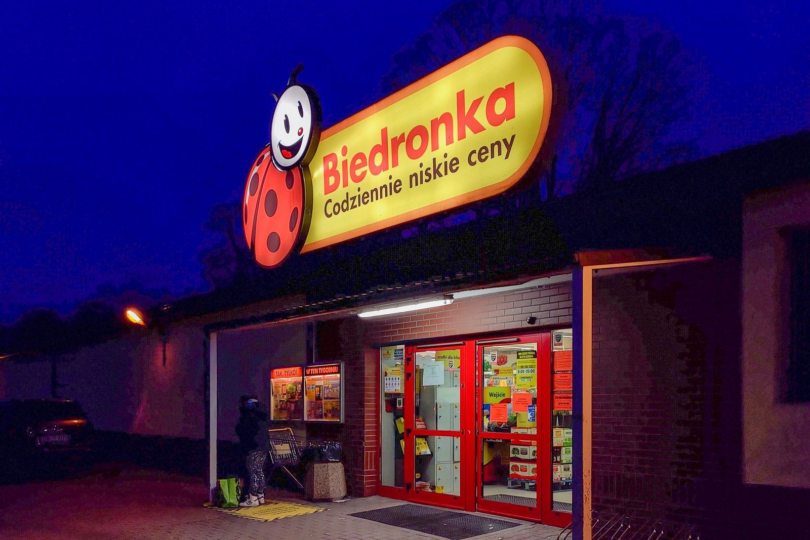 sklep biedronka