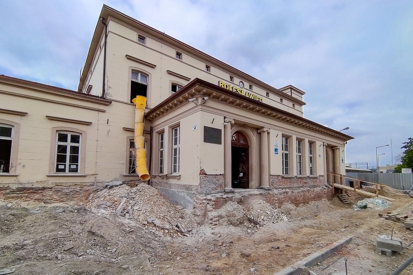 dworzec kolej pkp