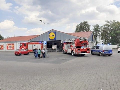 lidl alarm straż policja