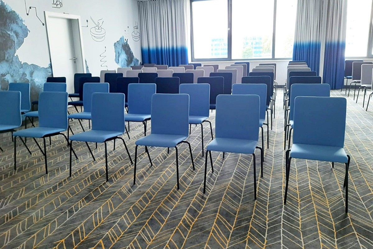 ibis style hotel sala konferencyjna