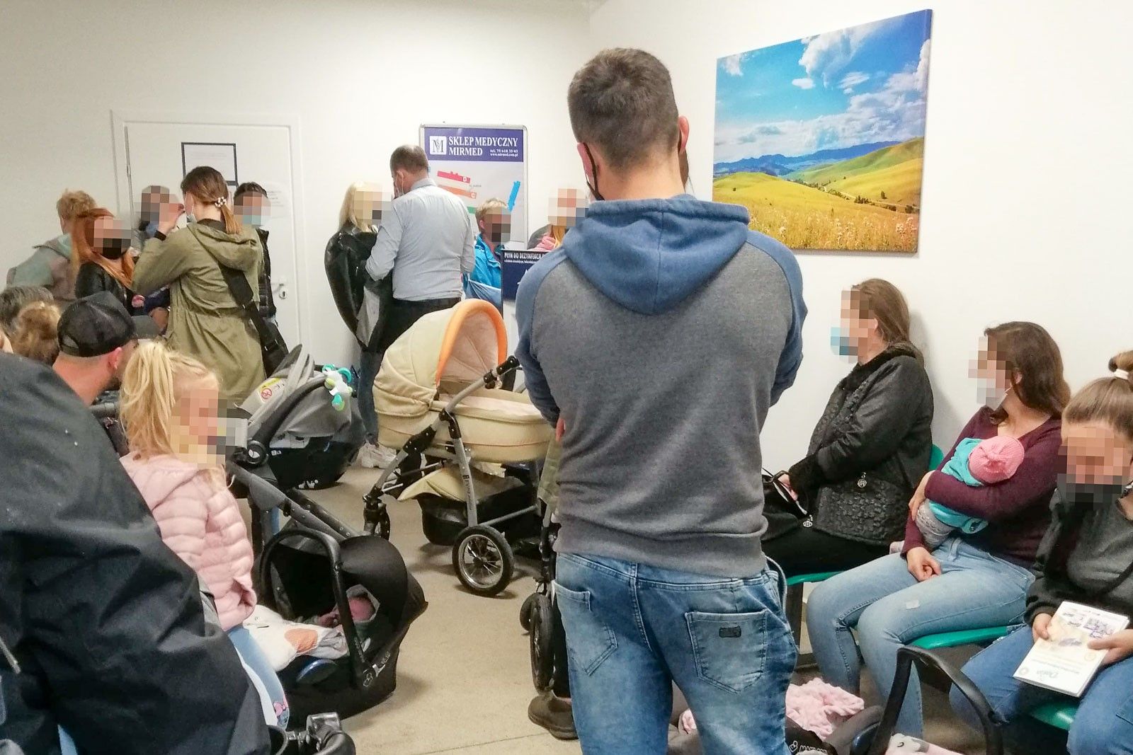 pacjent poczekalnia szpital przychodnia