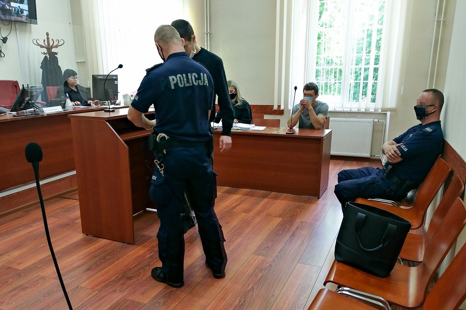 policjant świadek sąd