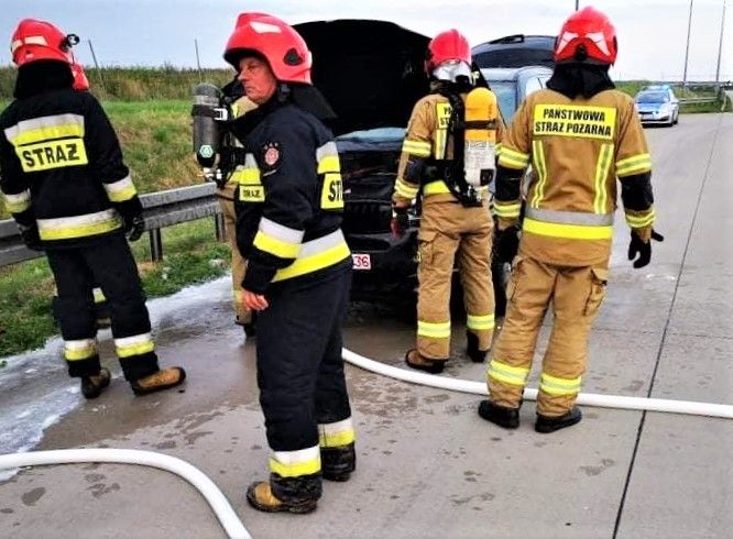 pożar auto a4