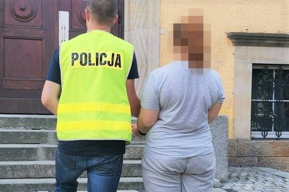 podejrzana