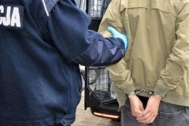 policjant skazany