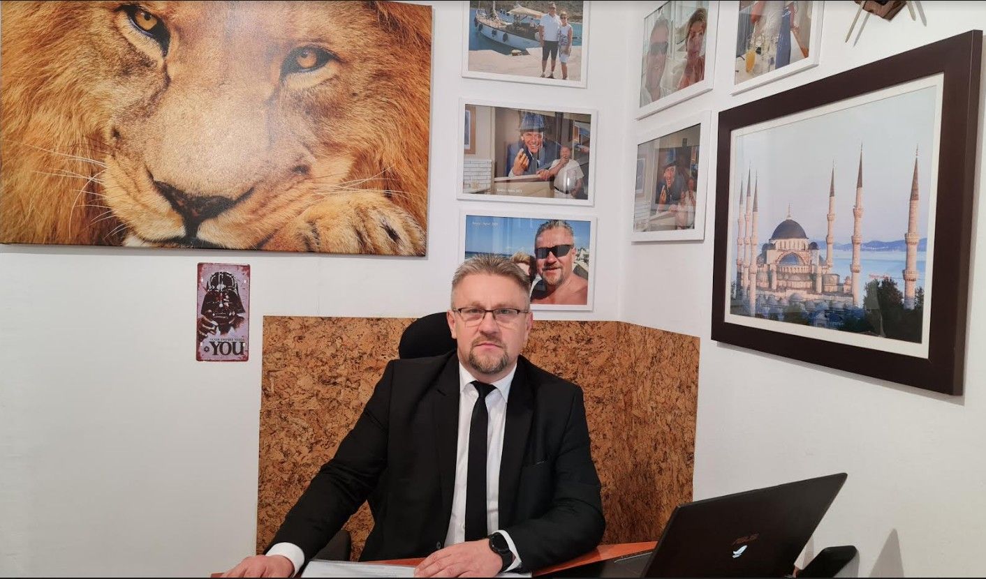 zbigniew zawada biuro ronin