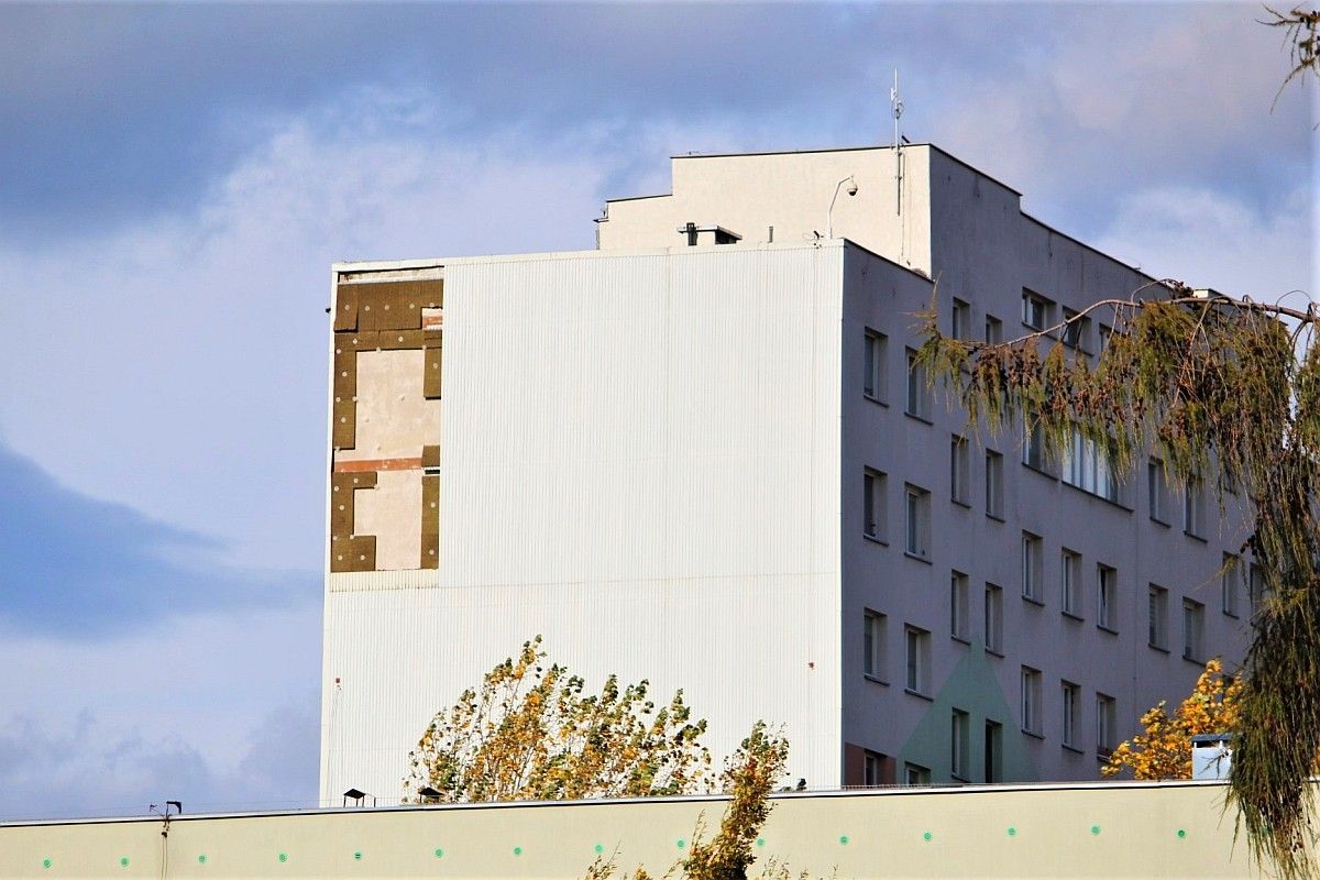 wieżowiec wichura elewacja gałczyńskiego