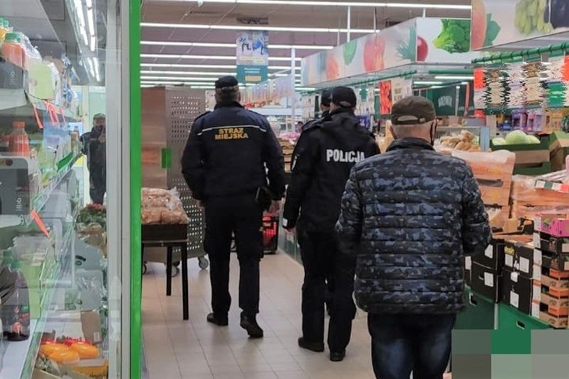 policjant biedronka