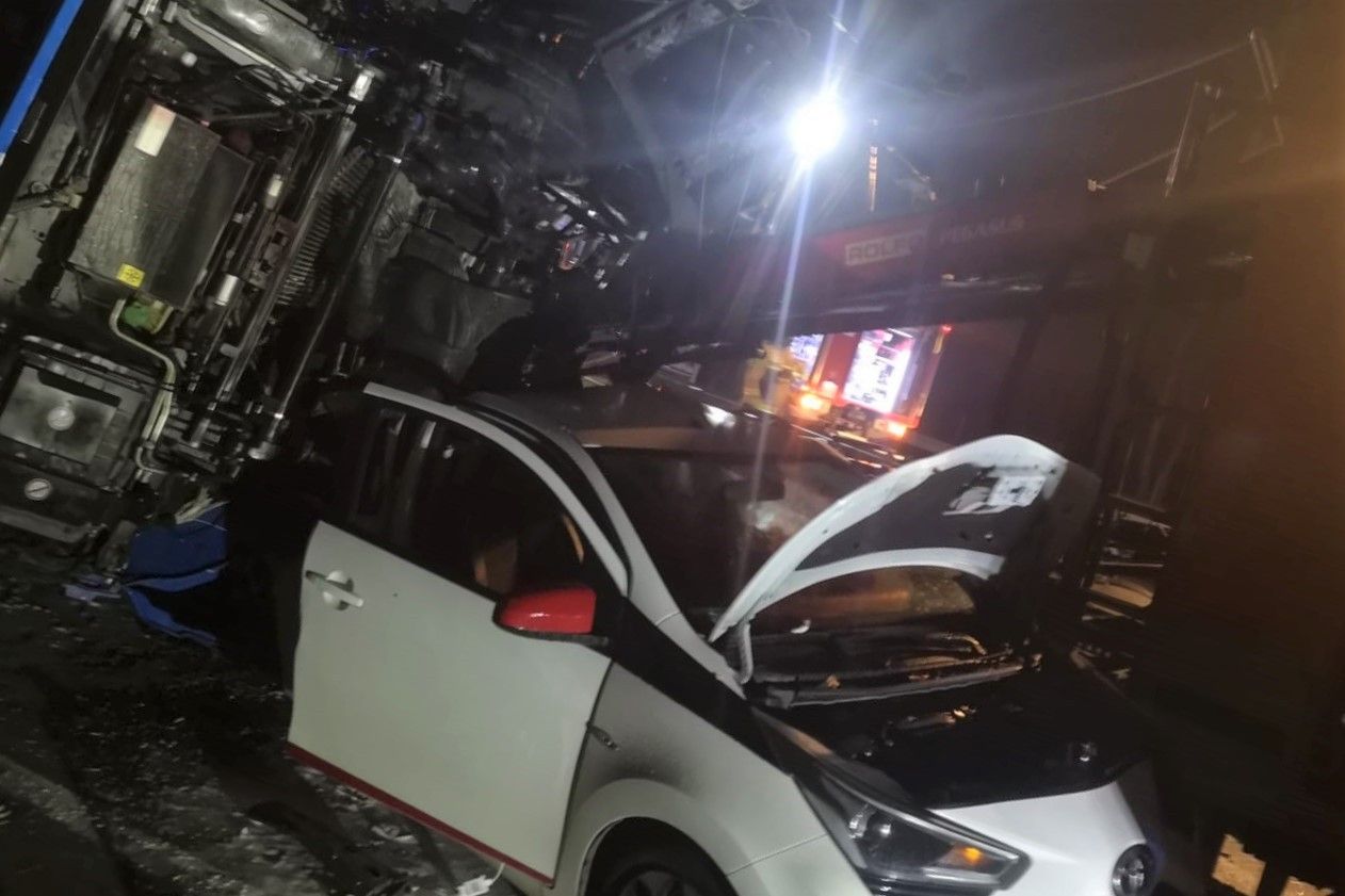 ciężarówka auto
