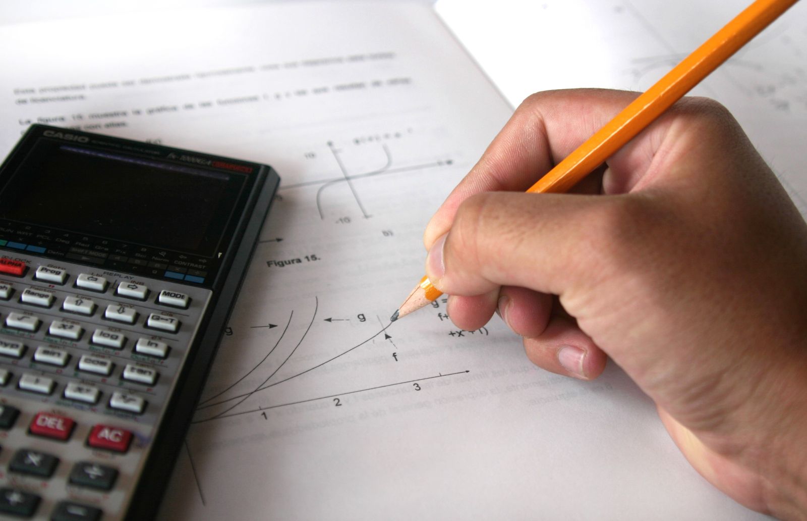 ręka kartka matematyka