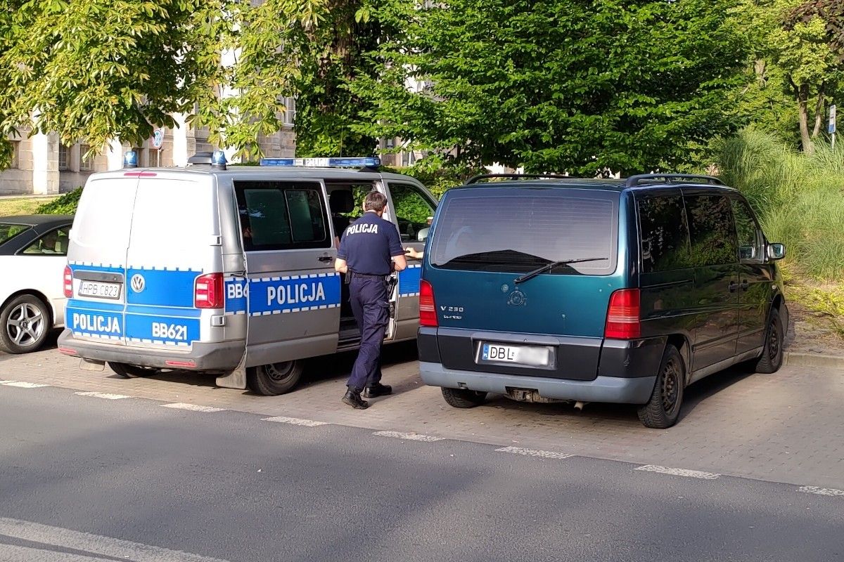 radiowóz mercedes