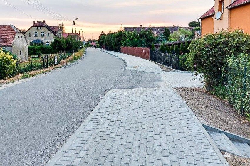 тротуар Godzieszów