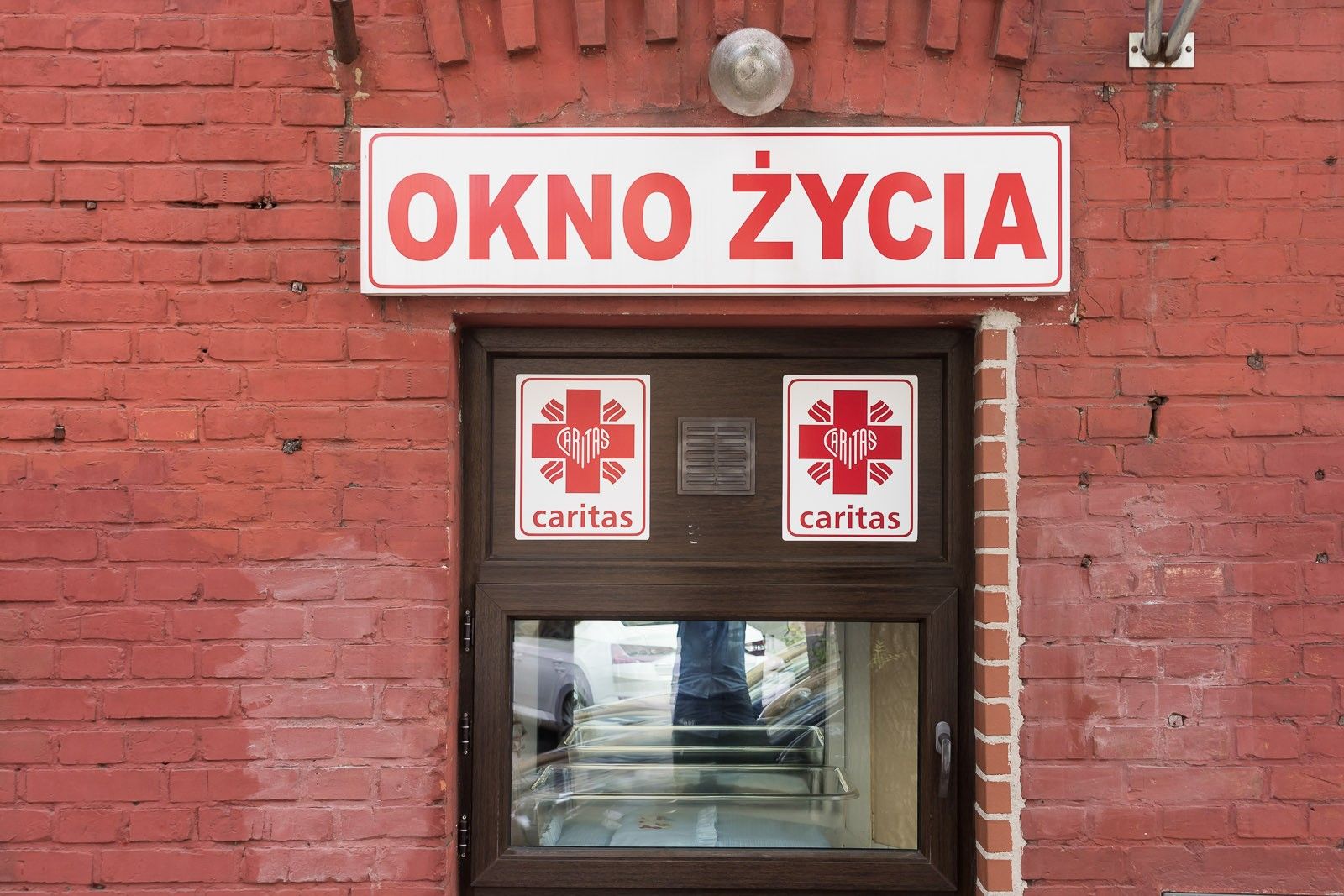 okno życia caritas