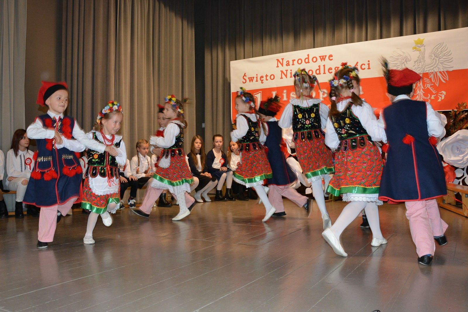 dzieci taniec
